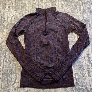 Swiftly Wool 1/2 Zip Black Cherry / White